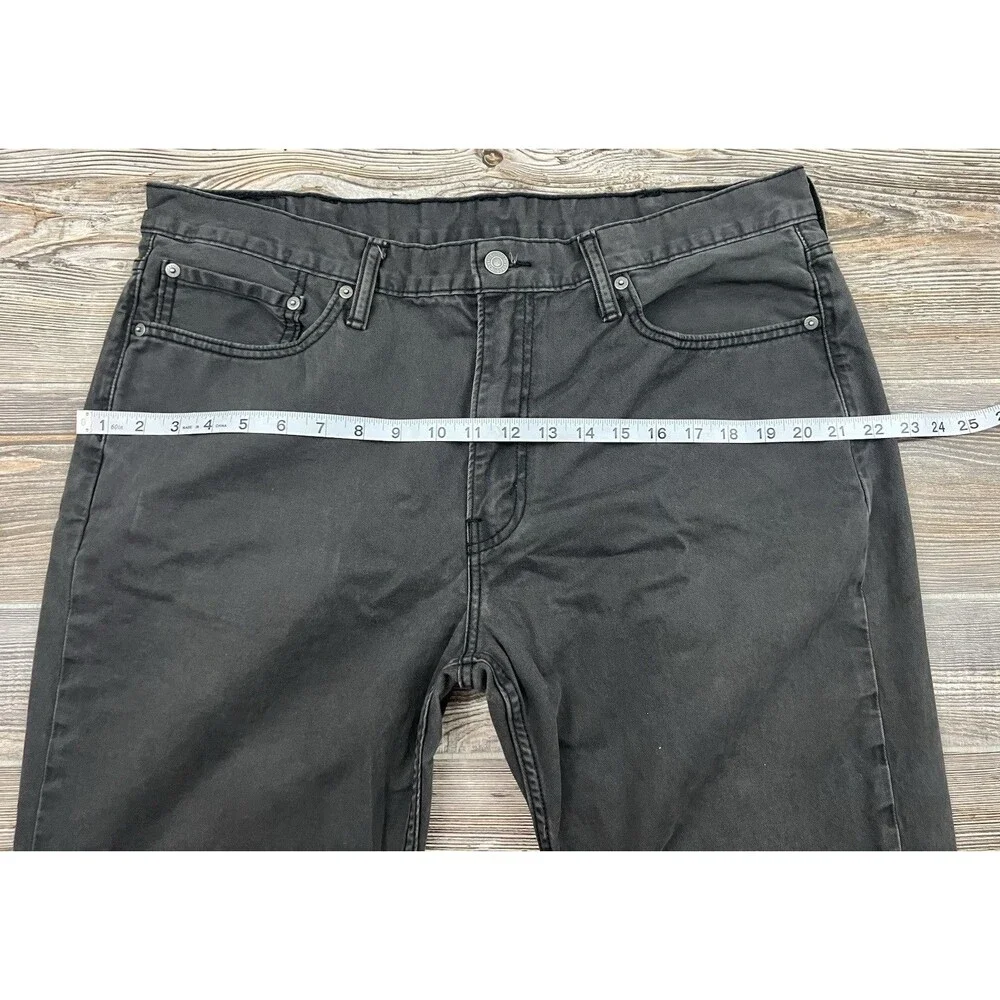 Levi's 514‎ Men's Jeans 38x32 Grey Cotton Straight Leg Jeans Modern Casual